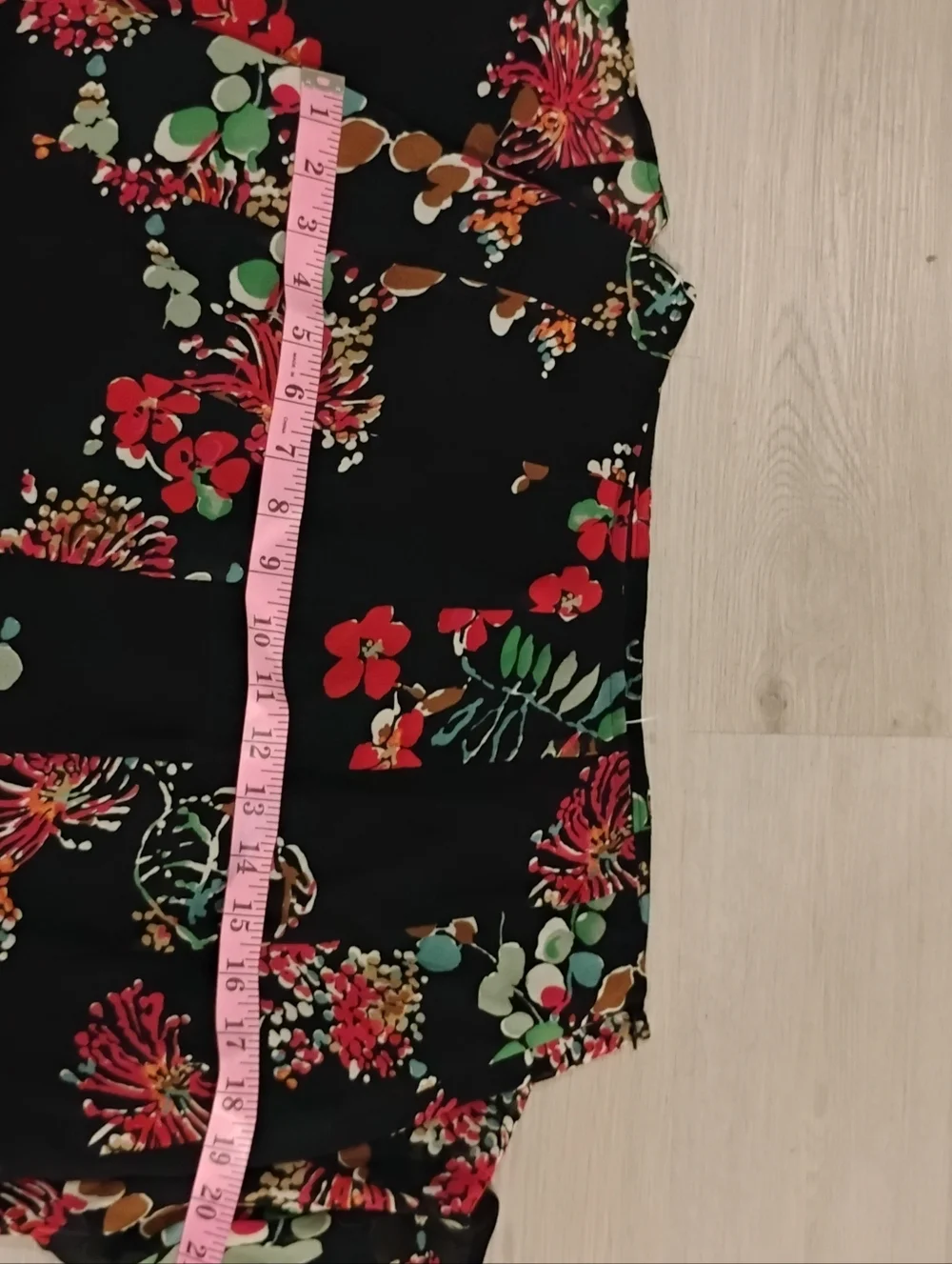 NWT Deadstock 2000s Van Heusen Floral Flare Bottom Skirt - Picture 5 of 5